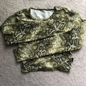 LiCi fit Abundance Long Sleeve Crop